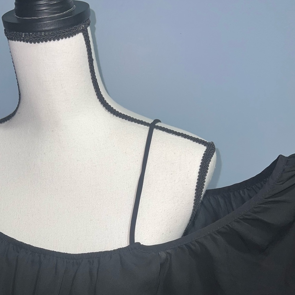 *Blue rain- Black tank top - Picture 3 of 7